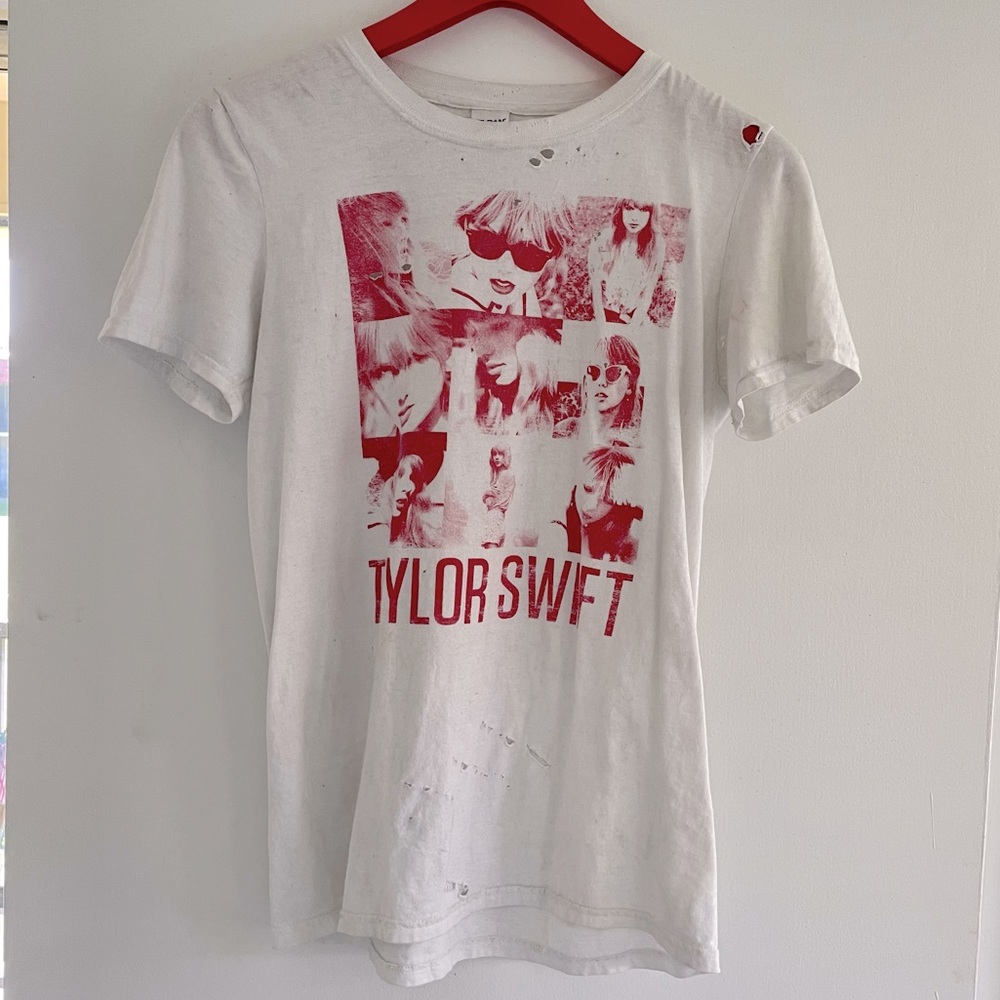 Taylor Swift Vintage Custom T-Shirt